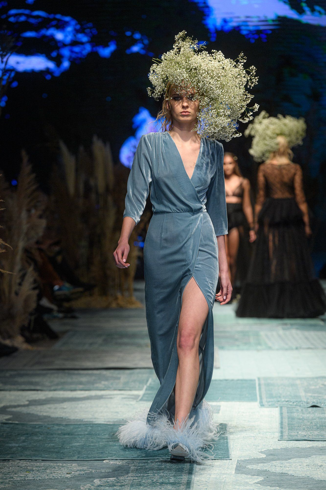  Glacial gown Amoralle