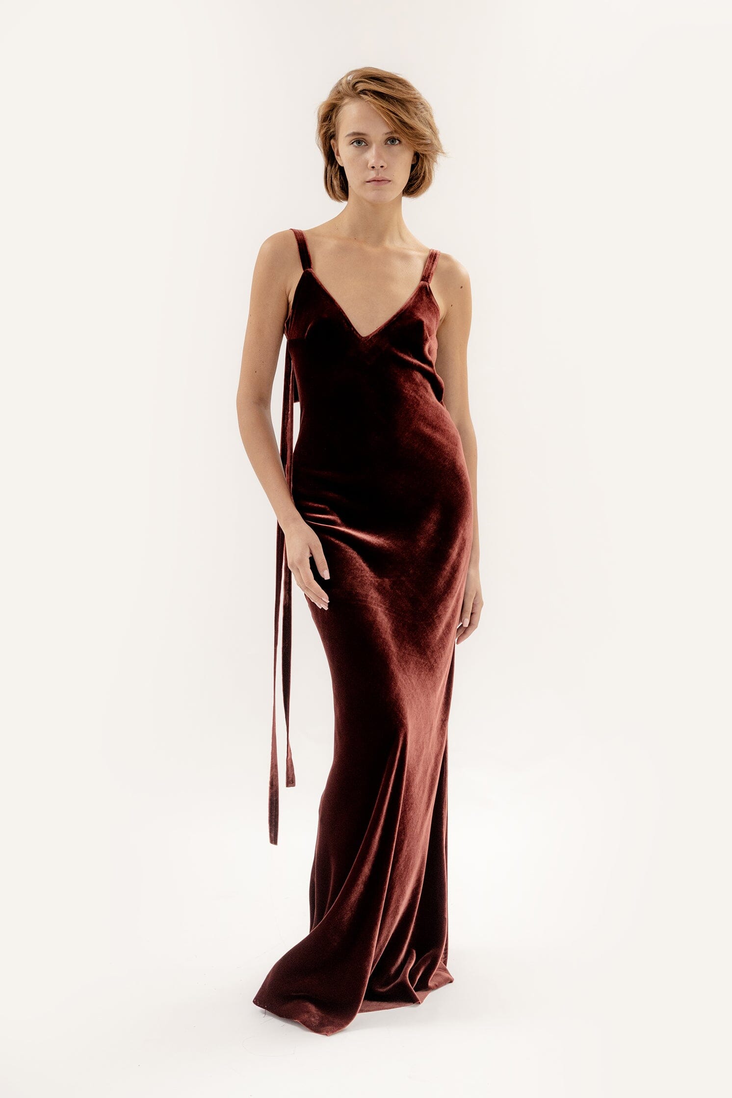  Royal Destiny Dress Bordeaux Product Amoralle