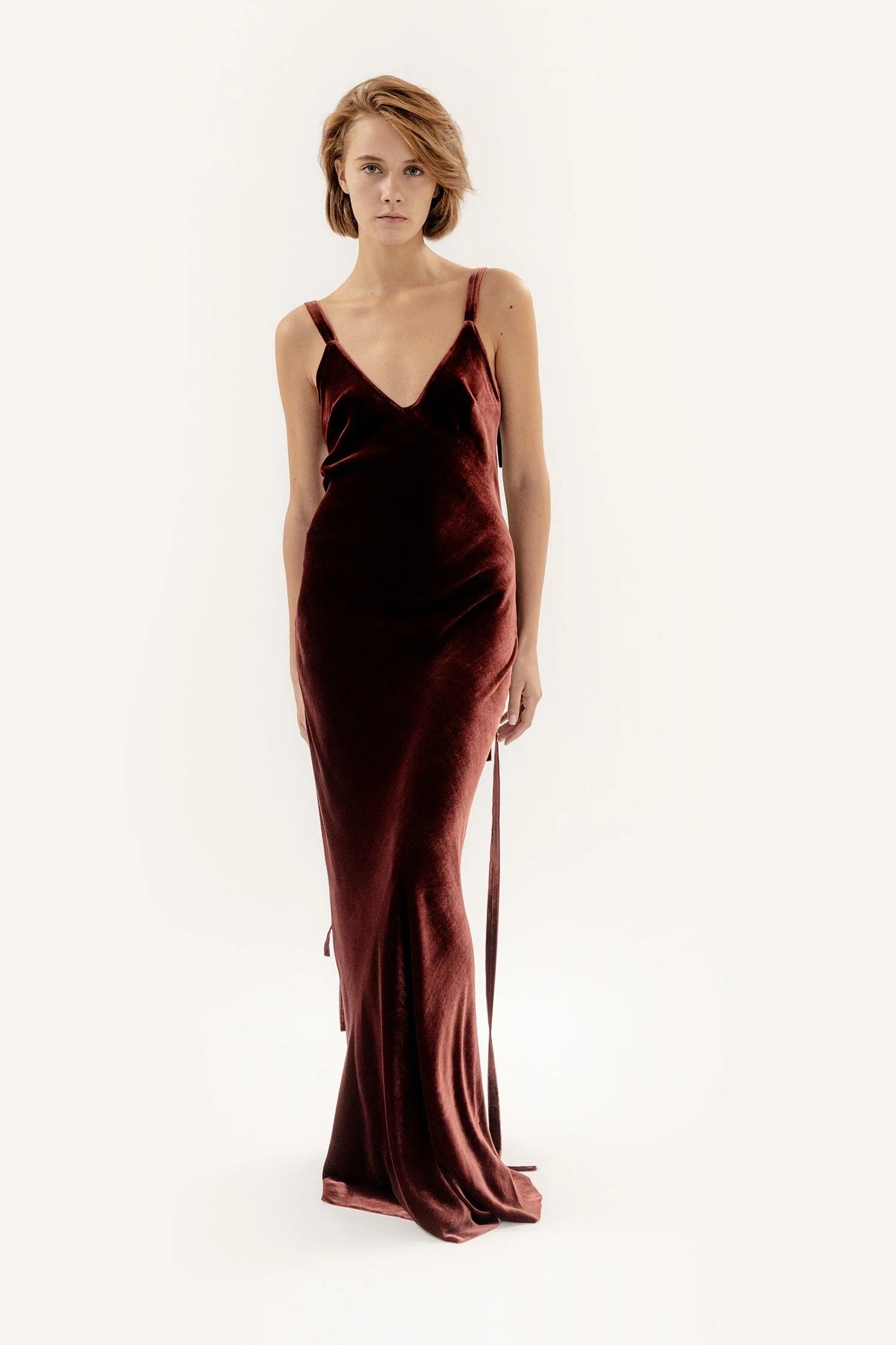  Royal Destiny Dress Bordeaux Product Amoralle
