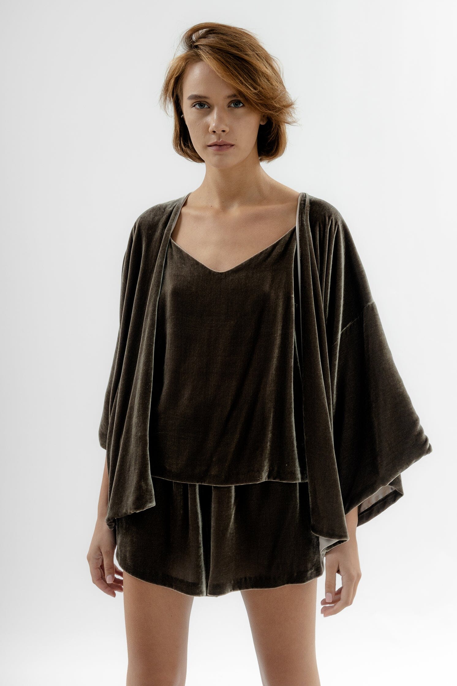  Silk Velvet Smile Set Mocca Product Amoralle